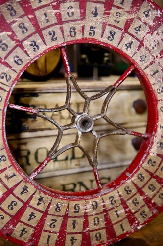 Antique Vintage Gambling Wheel Wood Carnival Game Sign circus roulette 1930s old - Picture 5 of 18