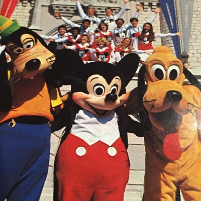 Chrome Postcard Goofy,Mickey + Pluto Welcome To Walt Disney World