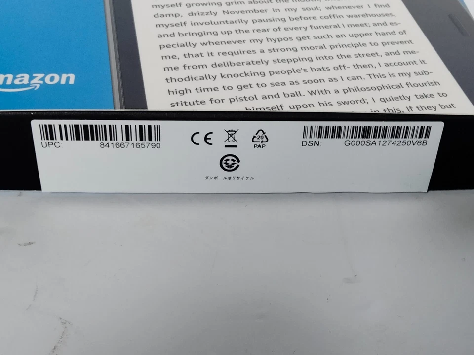 Kindle Oasis Amazon 9th Gen 32GB Wi-Fi 7 in Touch Screen eReader No Ads Usato - Immagine 2 di 4