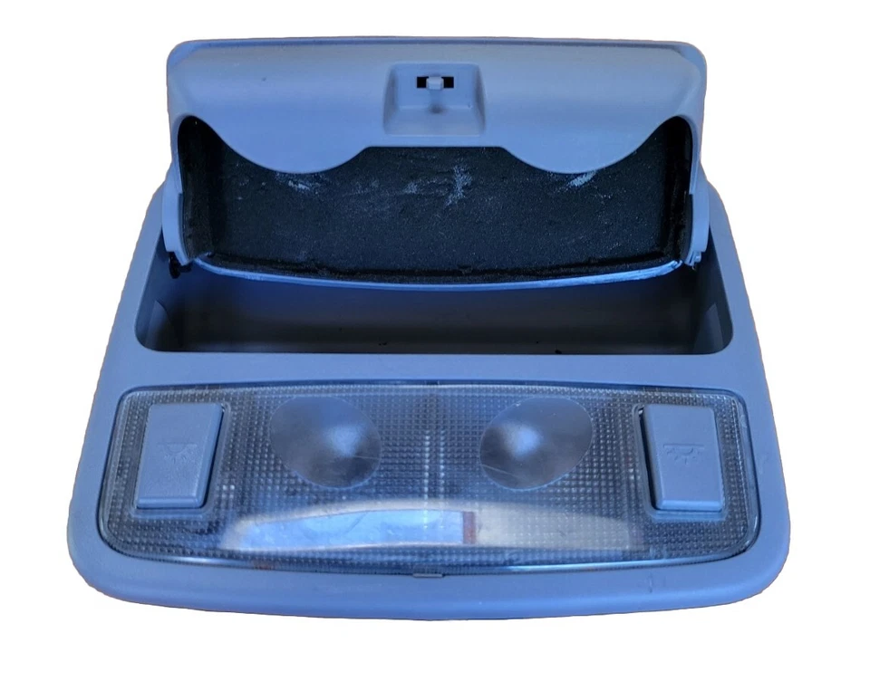 2005 Hyundai Elantra Overhead Lamp Interior Dome Light Front Storage Gray OEM - Image 2 of 3
