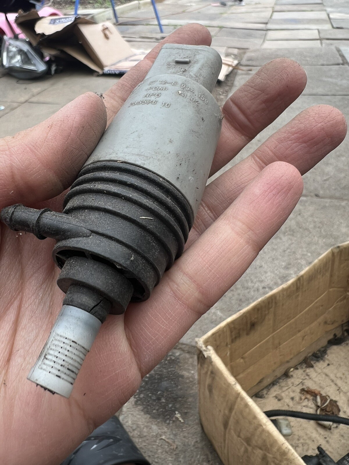 BMW E90 series windscreen Washer Pump 23557610 eBay