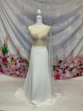 Sleeveless Lace Beaded Ball Gown Sexy Long Bridal Wedding Dress