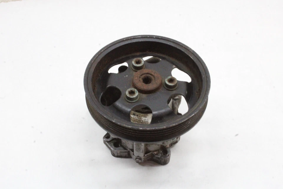 AUDI A4 1998 BOMBA DE DIRECCIÓN ASISTIDA 8D0 145 156 K OEM 97 98 99 00 01 Foto 4 de 4