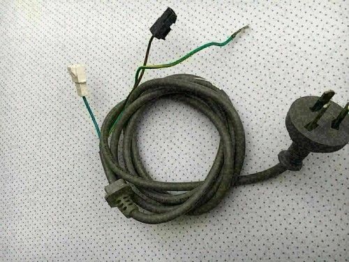 LG condenser dryer - power for plug (Ro-A12) - Picture 2 of 4