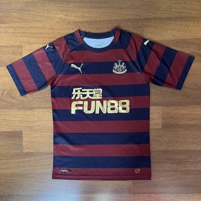 NEWCASTLE PUMA 2018/2019 FOOTBALL SOCCER AWAY JERSEY SIZE “XS