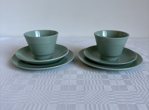 Woods Ware Beryl Tea Trio x 2 juegos verde vintage años 40 utilitario taza platillo plato - Imagen 4 de 10