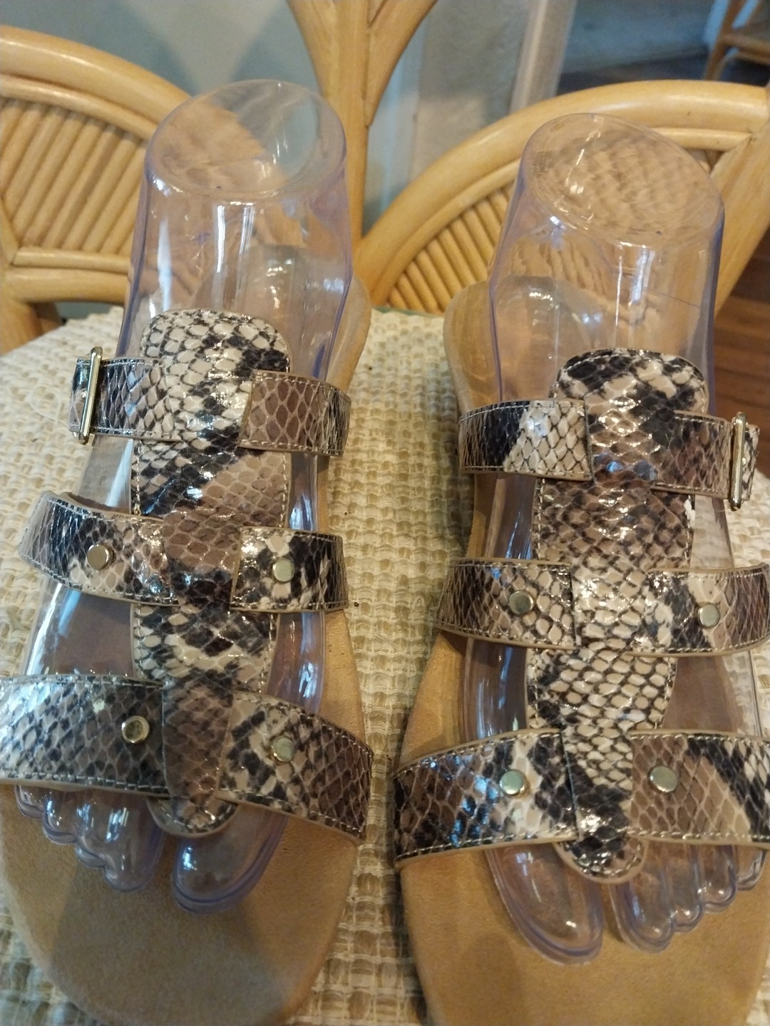 Vionic Orthotic Adjustable Triple Strap Slide Wed… - image 2