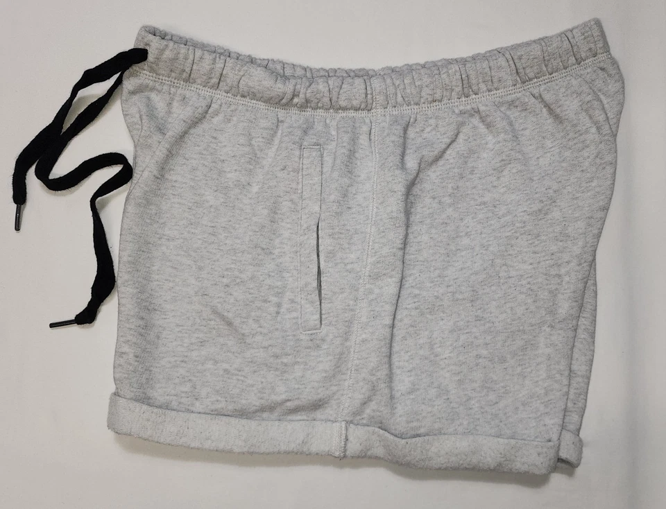 VICTORIA'S SECRET PINK LOGO BOYFRIEND HERITAGE FLEECE GRAY VARSITY SHORTS Size L - Image 4 of 4