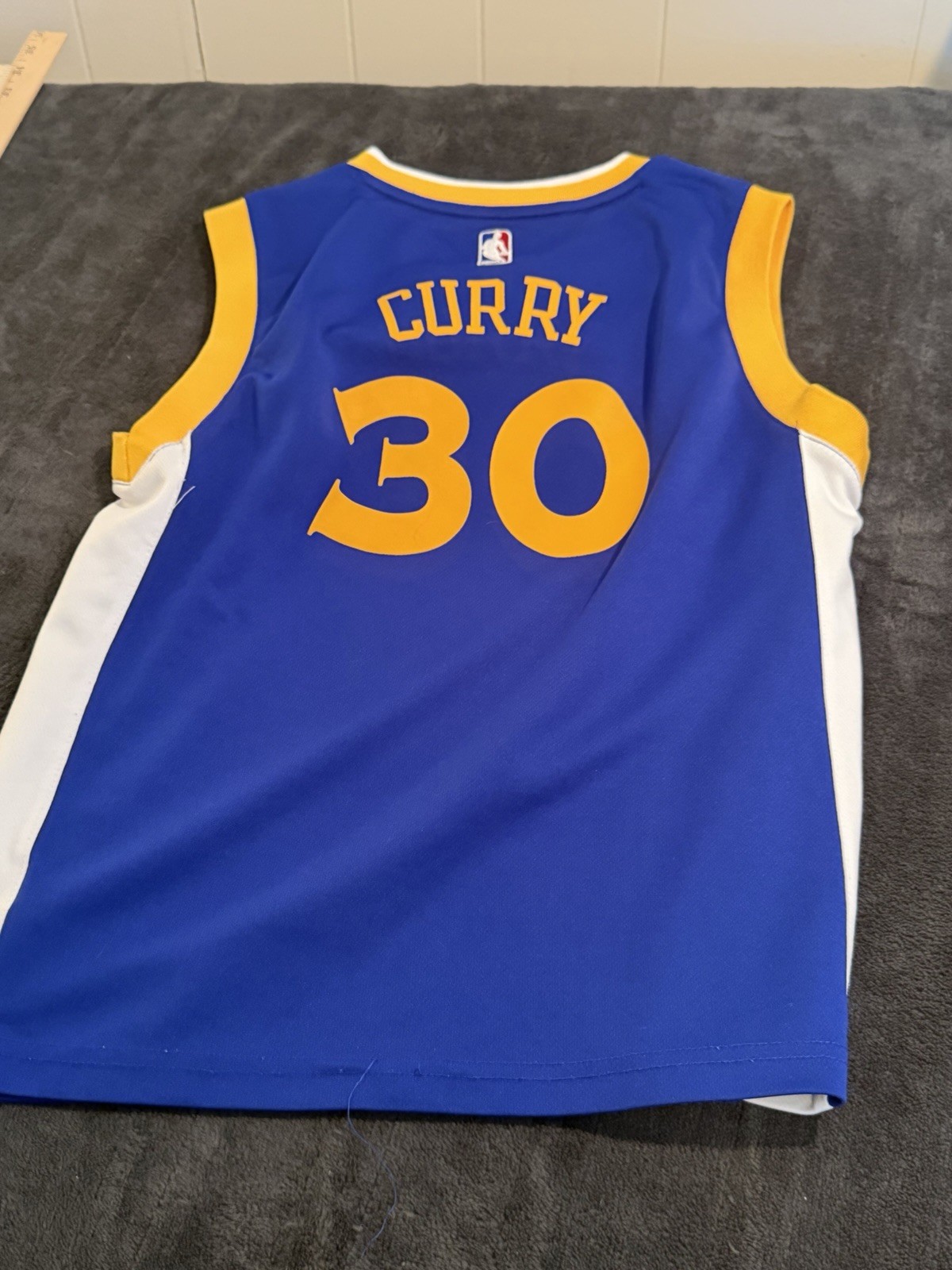 Adidas Golden State Warriors Steph Curry #30 Jersey Youth Boys Medium NBA thumbnail 7