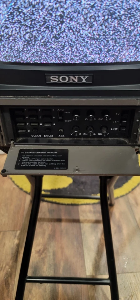 Sony CVM-1270 Trinitron Color Receiver Monitor CRT Tested Works Rare  - Image 3 of 4