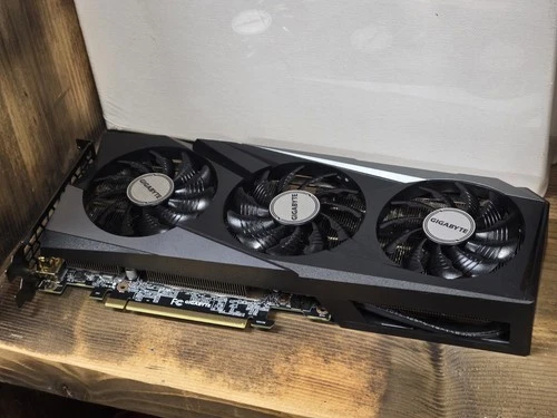 Gigabyte NVIDIA GeForce RTX 3060 12GB GDDR6 Graphics card gpu 