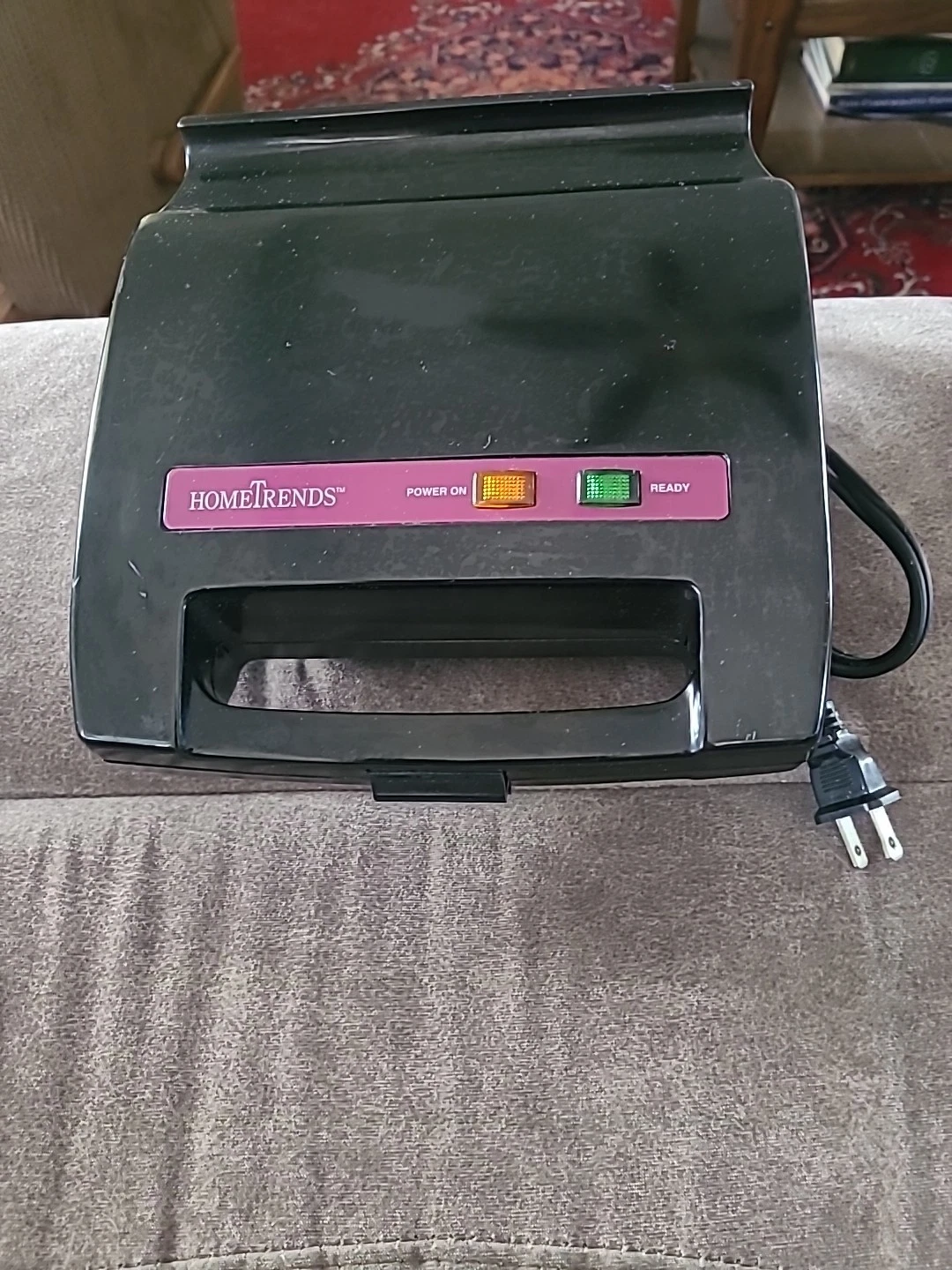Hometrends Electric Sandwich Maker. No Box But It's Never Been Used.