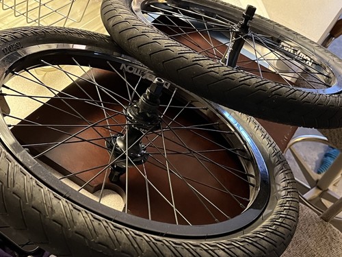Demolition Zero BMX Laufradsatz NOS BLACK CHROME Prototyp! 1 von 1 Kassette Neu!