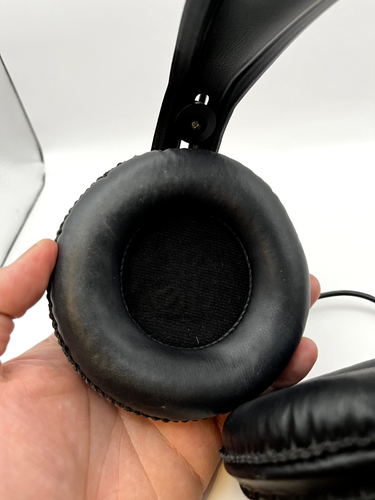 VTG AKG K240 Studio Monitor Over Ear Headphones 600 Ohms Made in Austria - Picture 5 of 7