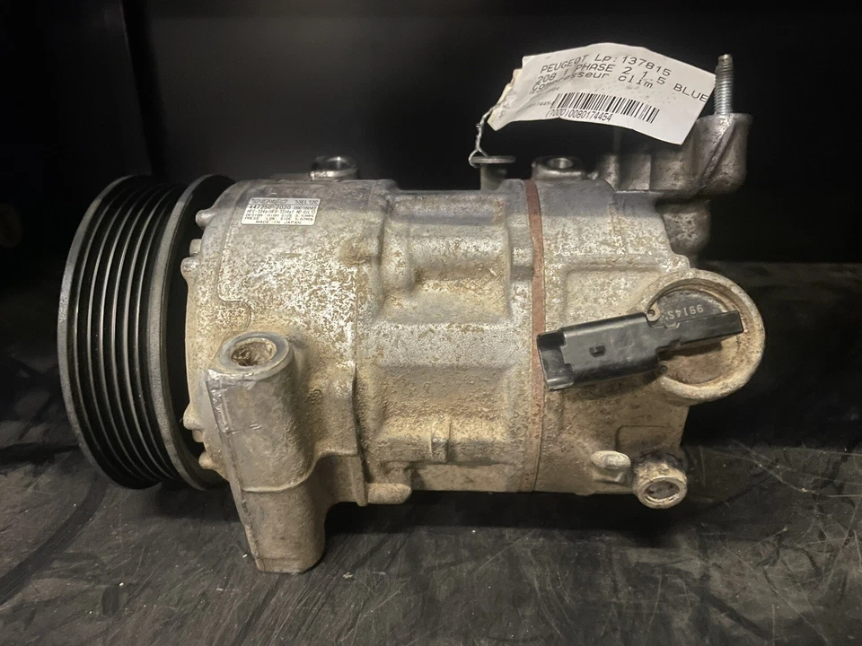 compresseur de climatisation Denso 5SEL12C 447250-2020 - Photo 3/3