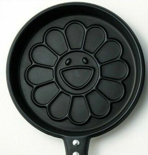 Takashi Murakami Flower design Pancake frying pan New version From Japan - Picture 3 of 7