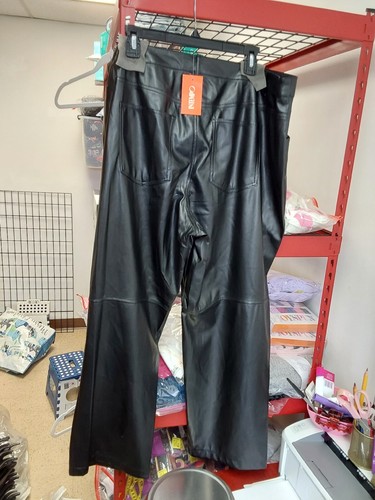 Nwt Intempo Womens Plus Faux Leather Jeans Soft Black 18W - Picture 2 of 2
