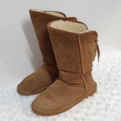 bearpaw boots with laces in back