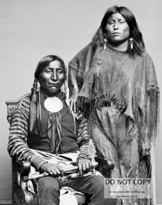 LONE WOLF & WIFE ETLA 1914 BY EDWARD S. CURTIS KIOWA INDIANS 8X10 PHOTO (RT-766)