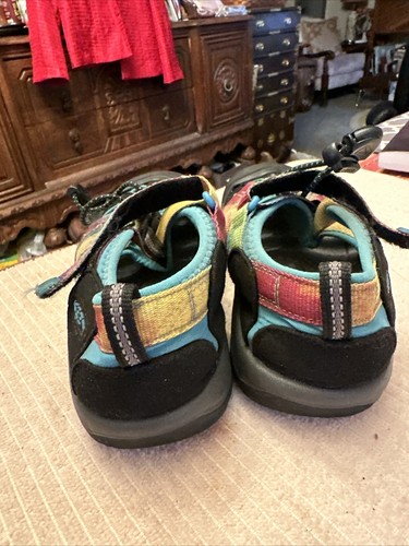 Keen Youth Kids Athletic Multicolor Water Hiking Sandals Size 3 Shoes Washable - Picture 4 of 13