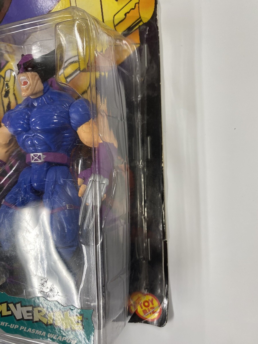 Marvel Classics X-Men Wolverine with Light-up Plasma Weapon