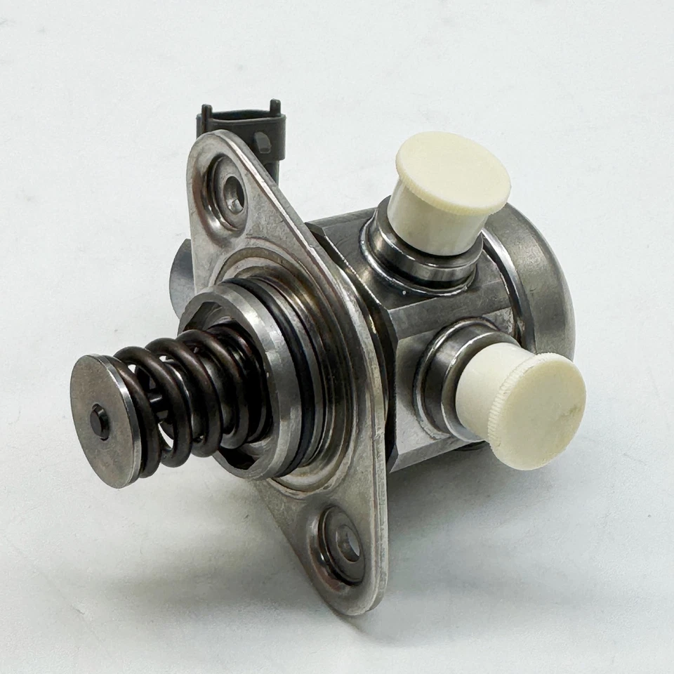 High Pressure Fuel Pump for Bosch Jaguar Land Rover 3.0 5.0L 0261520197 LR081595 Foto 3 de 4