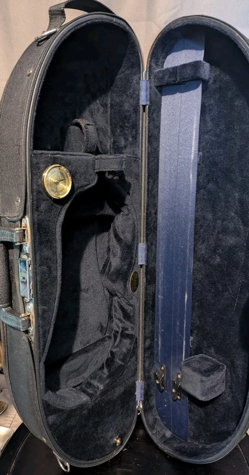 Estuche para violín Bobelock 1047 Half Moon 4/4 con interior de terciopelo azul Foto 2 de 4