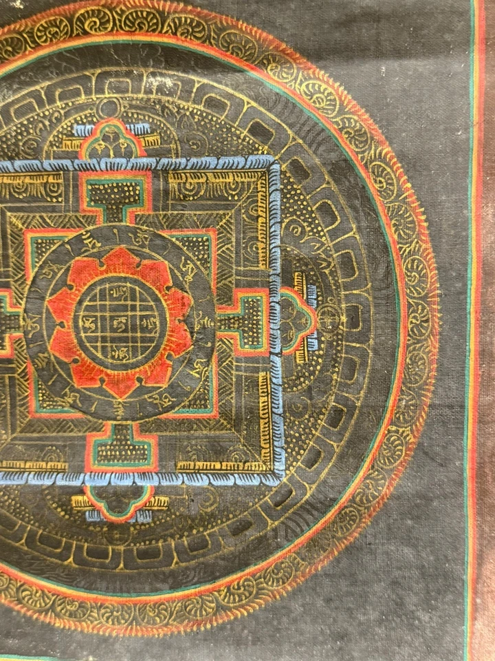 Antiguo mandala budista tibetano Thangka pintado a mano escritura posterior Foto 3 de 4