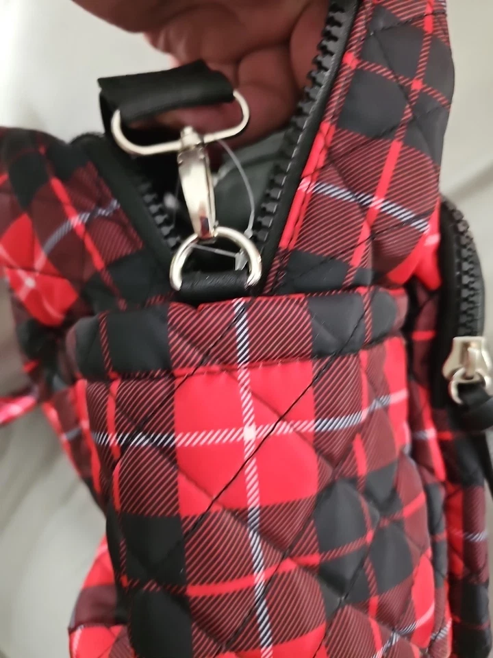  Bolso de lona a cuadros rojo con correa para el hombro. Nuevo con etiquetas Foto 4 de 4