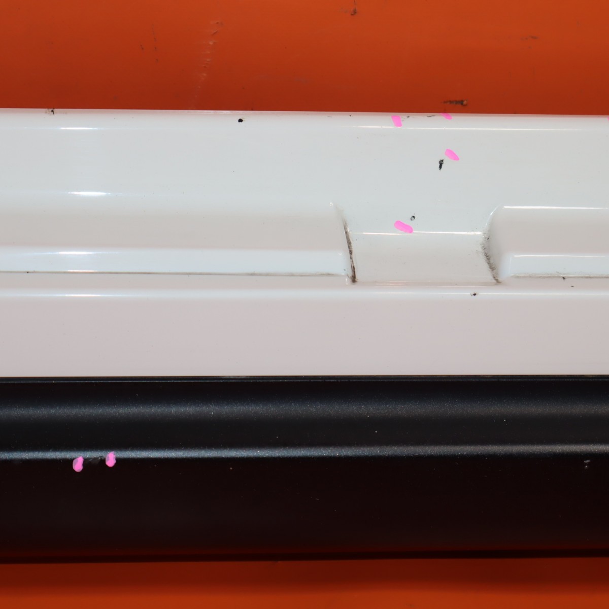 MASERATI GHIBLI ROCKER MOLDING RIGHT PASSENGER 2014 2015 2016 2017 670010791 OEM