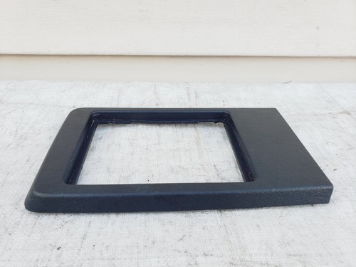 05-06 Jeep Wrangler TJ Automatic Gear Shift Bezel Trim for Full Center Console - Picture 8 of 16