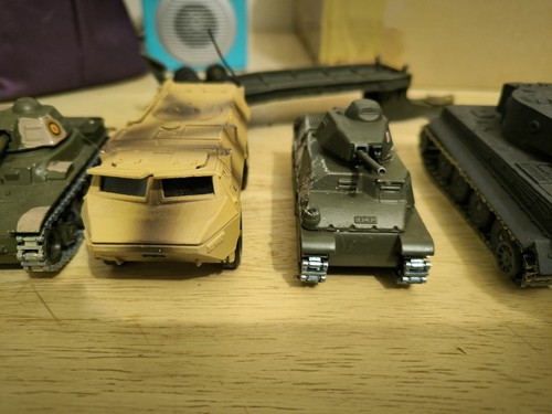 Lot solido char véhicules militaires miniatures - Foto 19 di 22