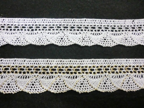 1 MT PIZZO COTONE CON LUREX BORDURA DECORAZIONE PASSAMANERIA BORDO ALTEZZA CM 3 - Bild 1 von 3