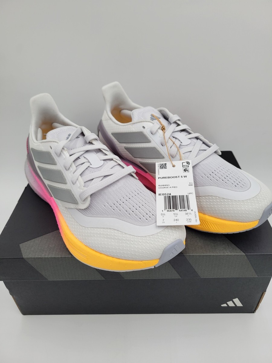 ayu adidas Pureboost 5 Women's Size 7 Running Shoes IE0524 NEW