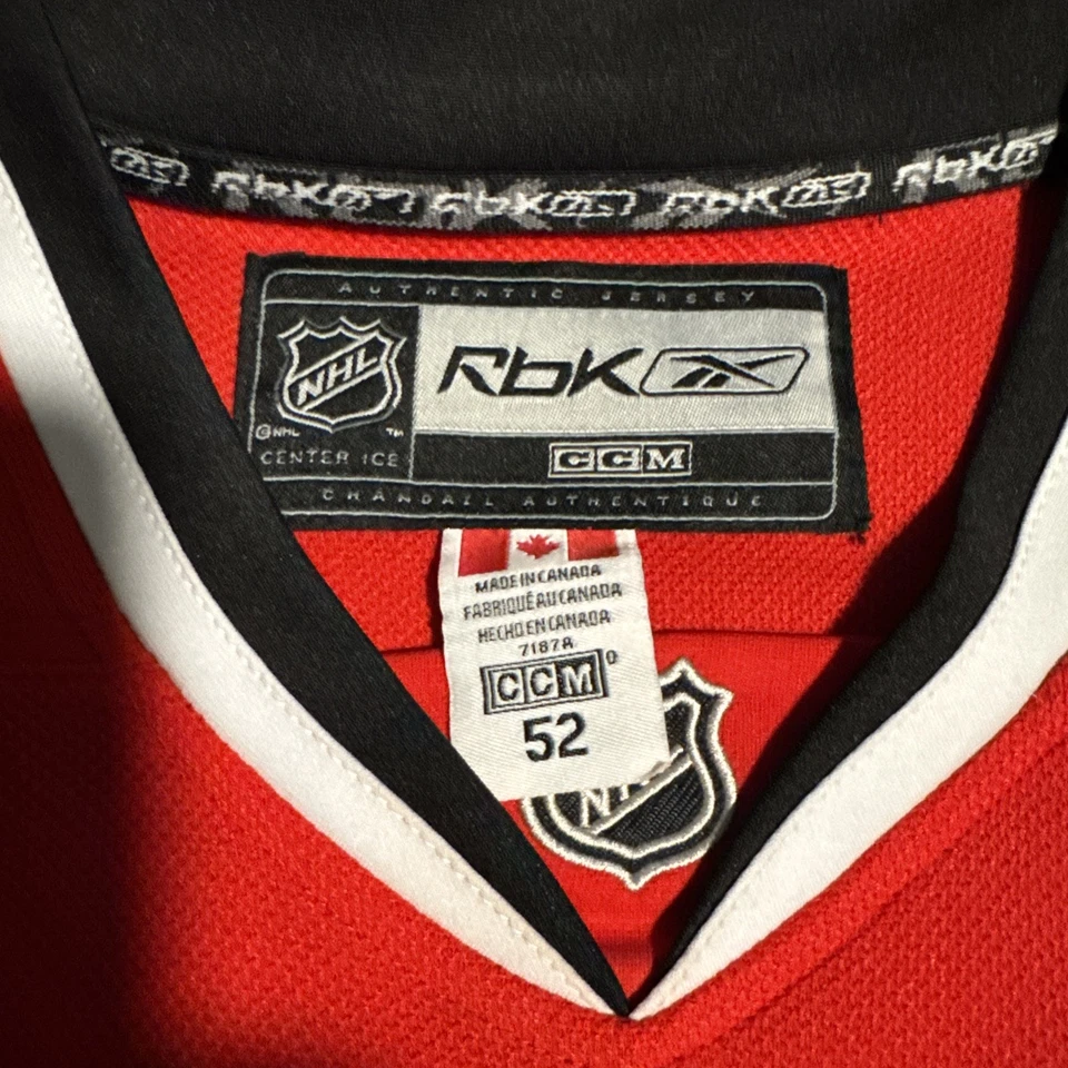 Reebok/CCM NHL Patrick Kane #88 2010 Stanley Cup Champions Blackhawks Jersey 52  - Image 2 of 4