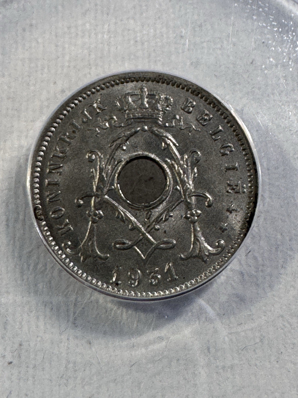 Picture 1 of 8