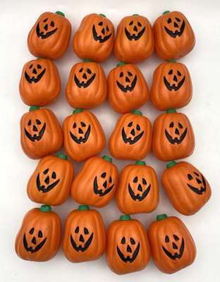 Vintage Hallmark Plastic Pumpkin Halloween String Light Covers Jack O Lantern