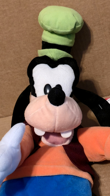 Vintage Disneyland Goofy Plush Hugging Wearable Backpack 80s Novelty Vintage Disney Goofy Huggable Wearable Plush Backpack  main image 2