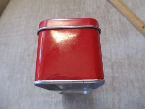 Wrigley's SPEARMINT Chewing Gum Tin w/ Juicy Fruit, Doublemint & Spearmint Gum - Picture 3 of 13