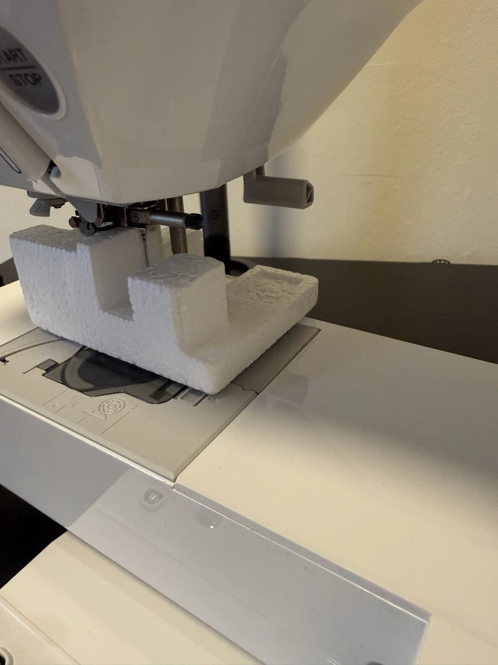 Babylock Flourish 2 Embroidery Machine and Accessories  - Image 2 of 4