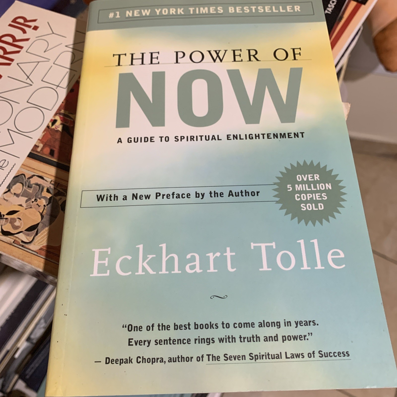 Power of Now : A Guide to Spiritual Enlightenment by Eckhart Tolle