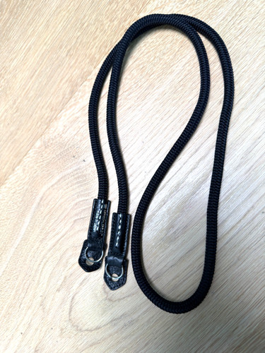Artisan & Artist ACAM-310A Silk Cord Camera Strap Black
