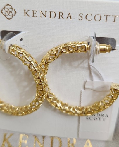 Kendra Scott Maggie Small Filigree Hoop Earring Gold NWT - Picture 3 of 10