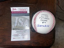 Check Out the World's Biggest Autographed Baseball Collection 19