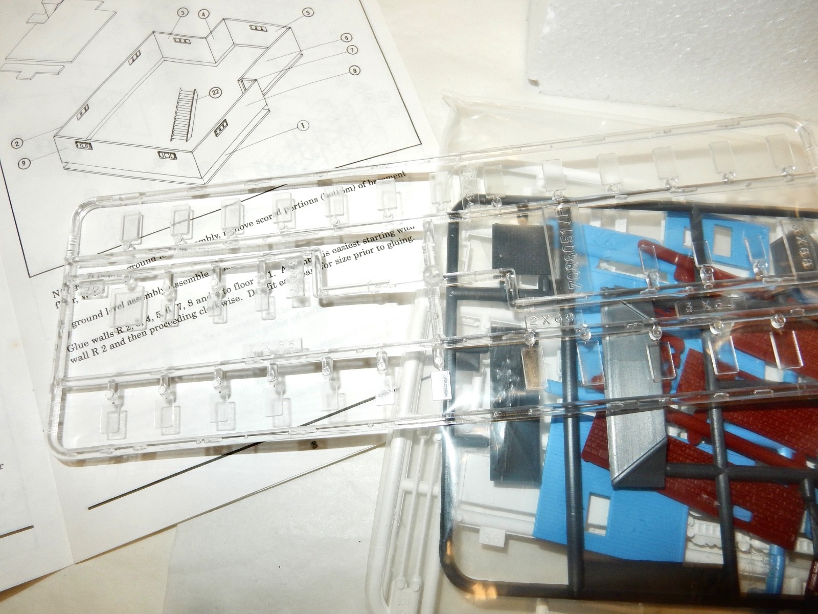 Bachmann Spec. N Scale Sears  Roebuck  20th Century Catalog House kit- un Built!