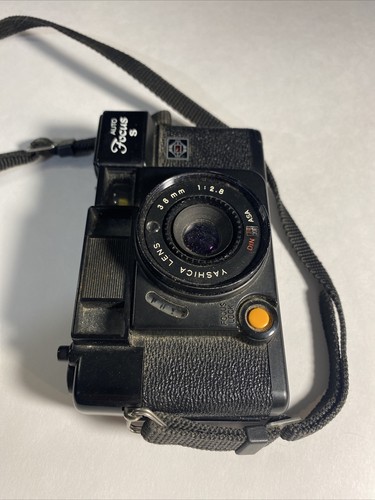 Yashica Zoom Image 90 Film Camera vintage point & shoot 90s camera Read 1 Issue - Picture 4 of 7