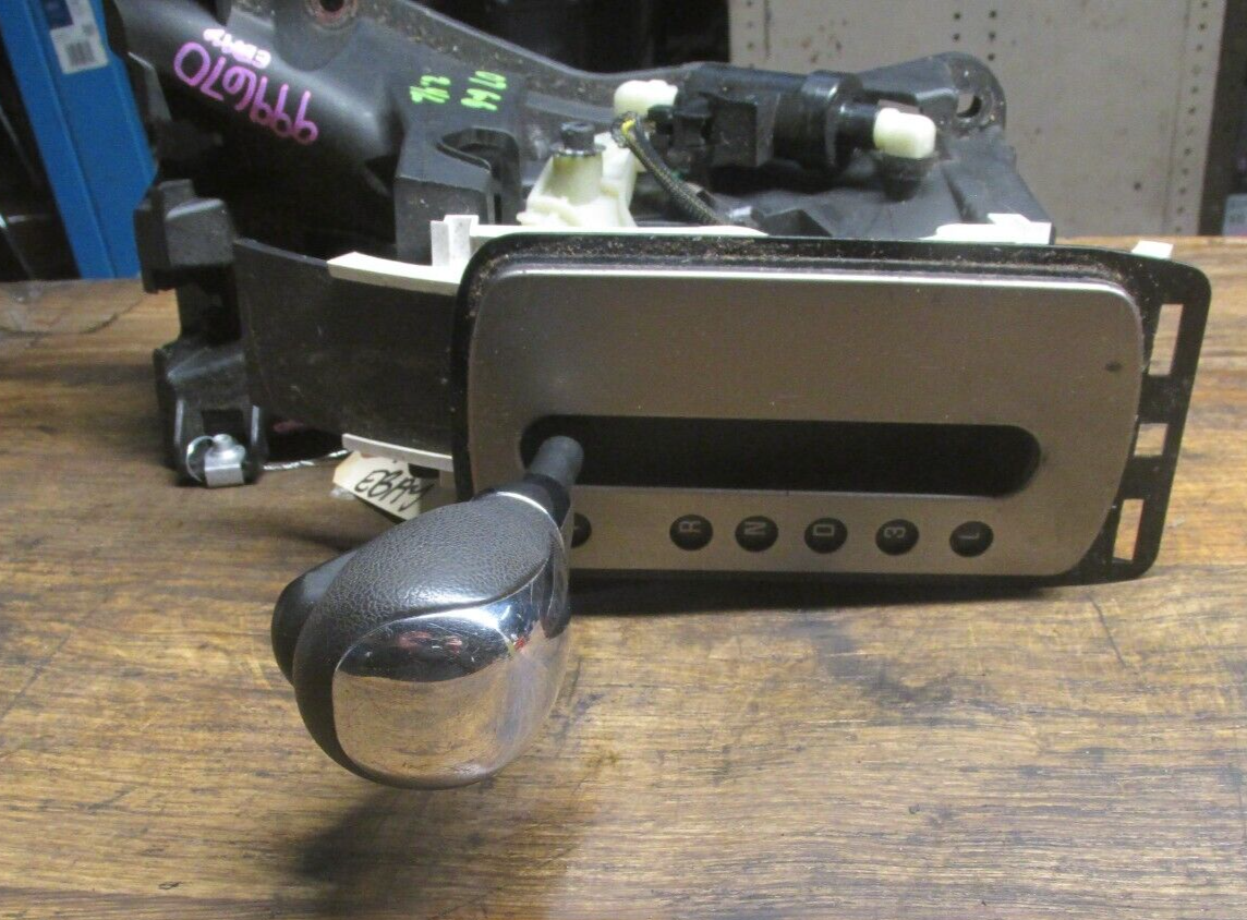 0508 PONTIAC G6 AUTOMATIC FLOOR GEAR SHIFTER W/ LEATHER BLACK KNOB