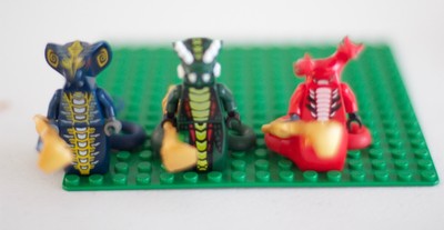 lego serpentine minifigures