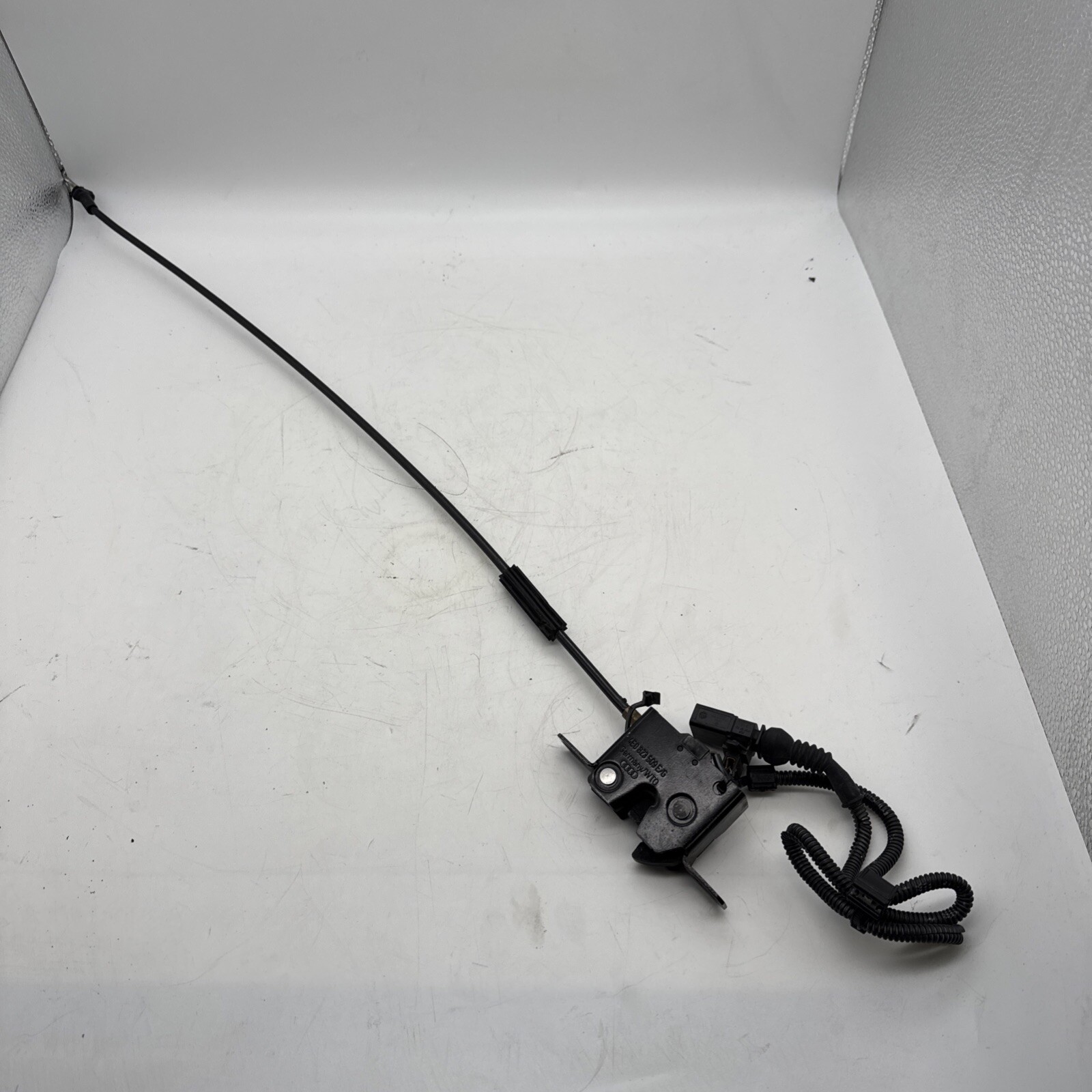 2014 AUDI R8 V10 LID HOOD BONNET LOCK LATCH W/SENSOR 4E0823509E