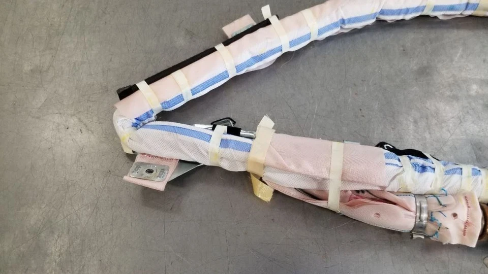 13 2013 TOYOTA TACOMA CREW CAB ROOF OVERHEAD CURTAIN SRS LEFT DRIVER Foto 3 de 4